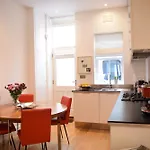 Chic 1Bd Flat - 11Mins To Holland Park Kensington